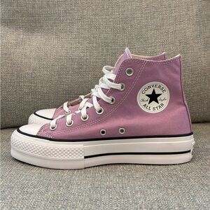 Converse Chuck Taylor All Star High-Top Platform Sneaker NWOT
